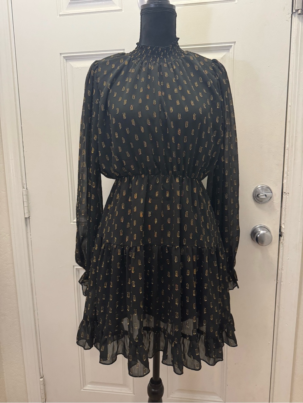 Black Long-Sleeve Smocked Neck Ruffle Dress with Gold Dot Print 0108